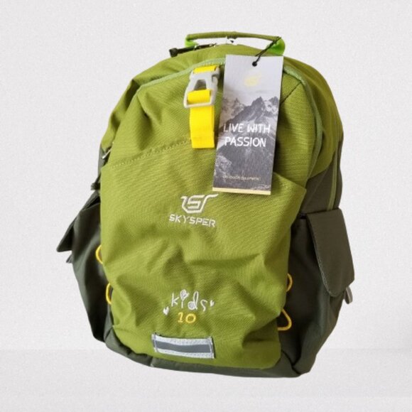 Skysper Other - NWT! Skysper 10L Lightweight Water-Resistant Kids Backpack -Padded Back & Straps
